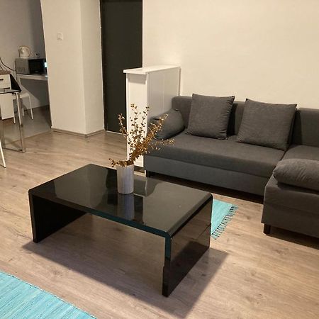 Downtown Modern 3 Bedrroom+ Living Room Apartment Wesselenyi 1.3 Szombathely Dış mekan fotoğraf